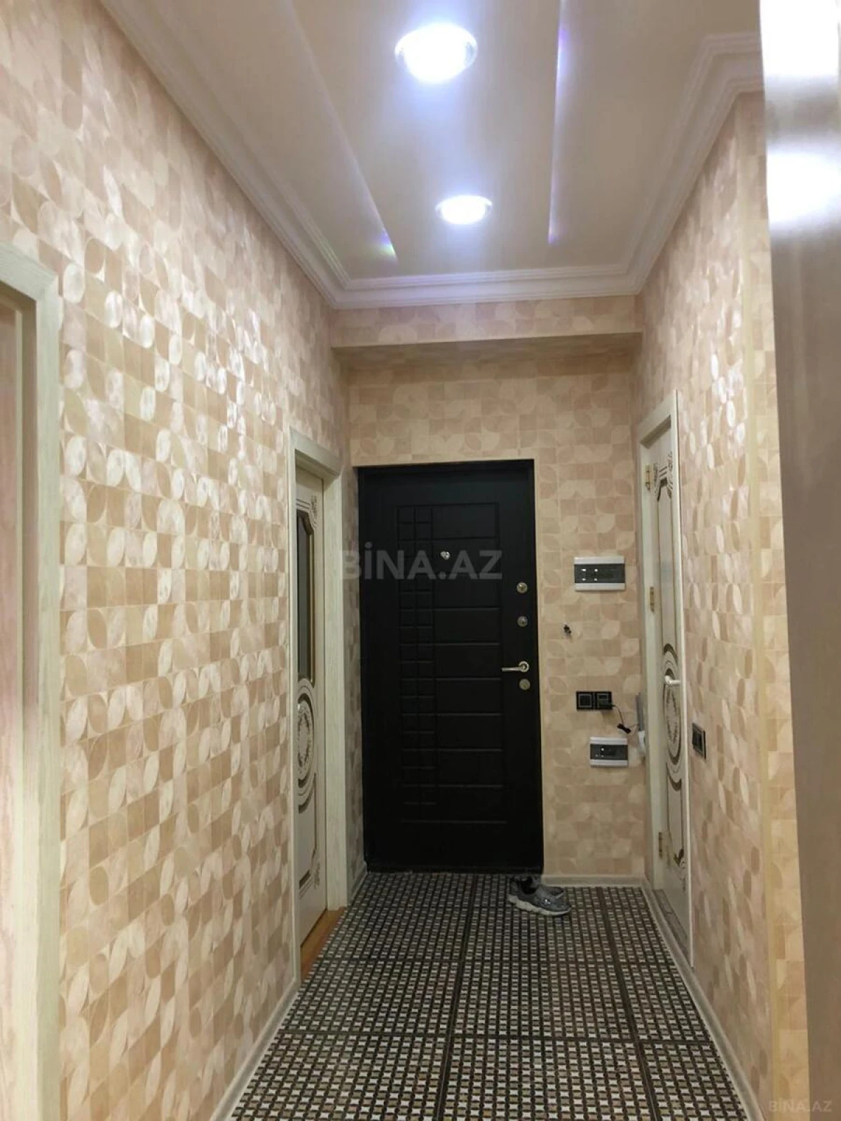 Kirayə verilir 2 otaqlı mənzil 60 m²