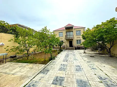 Satılır 7 otaqlı həyət evi 220 m² — Bakı, Qaraçuxur 7 otaq 220.00 m²
