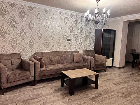 Satılır 3 otaqlı mənzil 64 m²