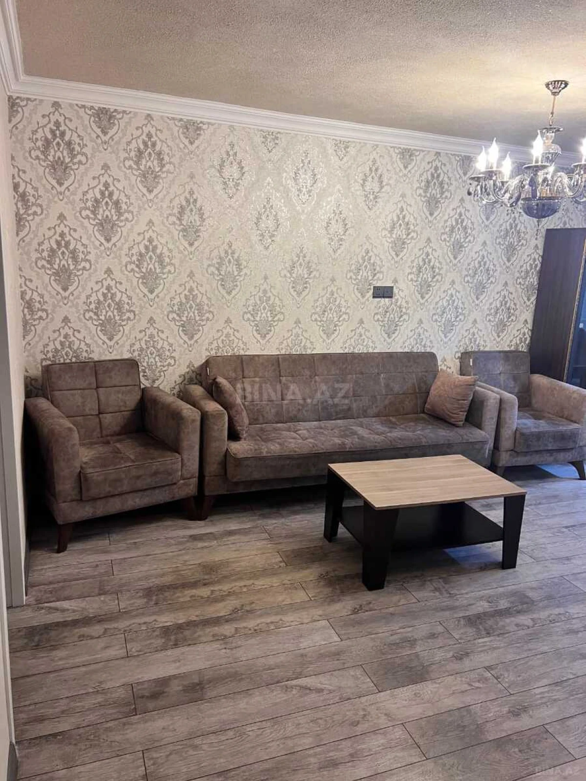 Satılır 3 otaqlı mənzil 64 m²