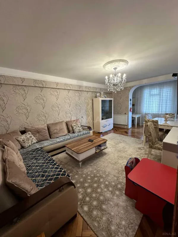 Satılır 3 otaqlı mənzil 85 m²