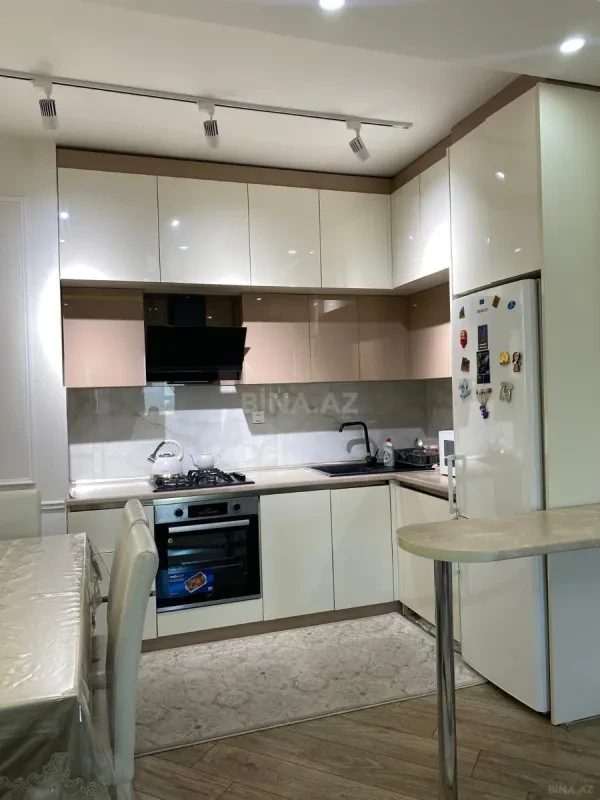 Kirayə verilir 3 otaqlı mənzil 80 m²