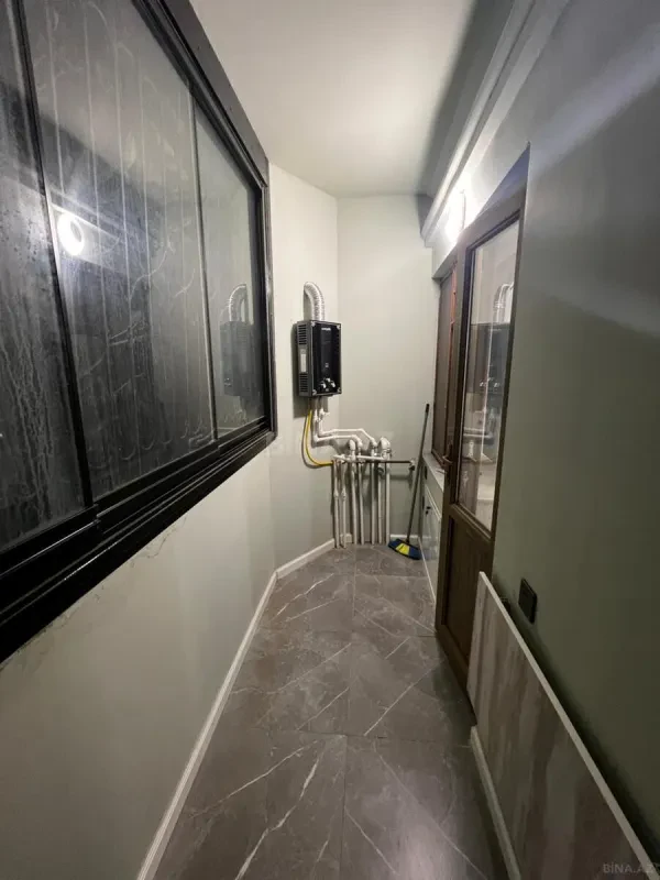 Kirayə verilir 2 otaqlı mənzil 65 m²