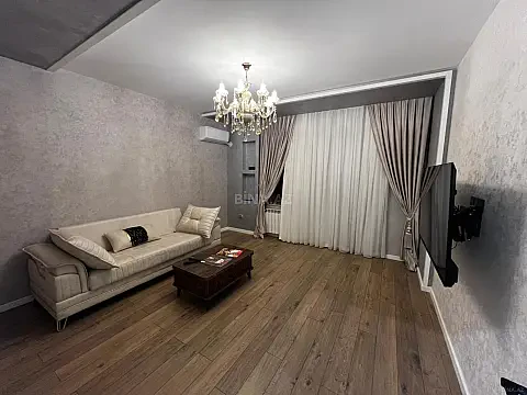 Kirayə verilir 2 otaqlı mənzil 65 m² — Bakı, Xətai 2 otaq 65.00 m²
