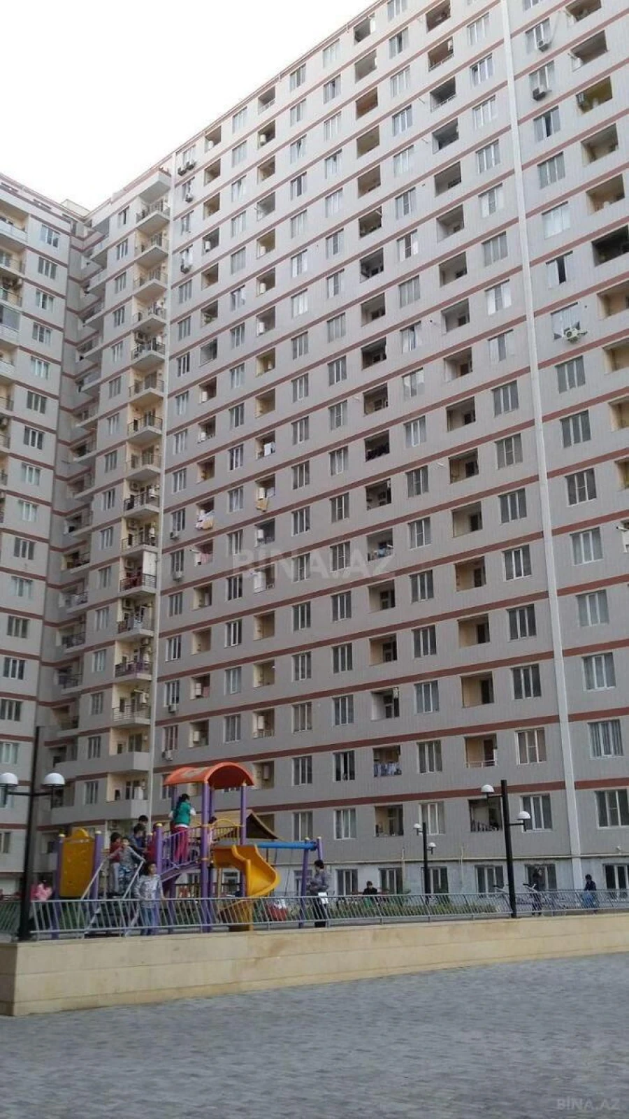 Kirayə verilir 2 otaqlı mənzil 70 m²