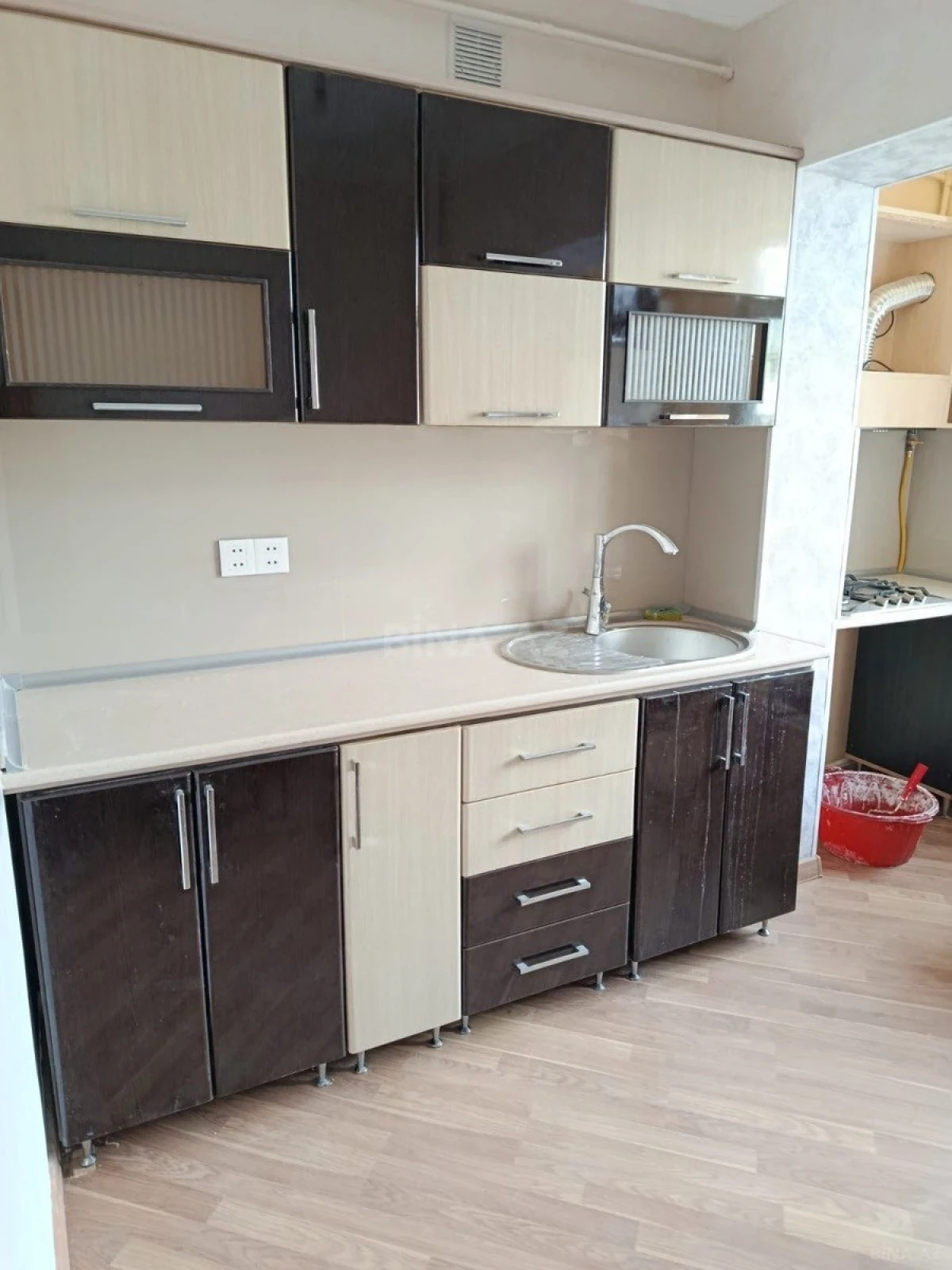 Kirayə verilir 2 otaqlı mənzil 65 m²