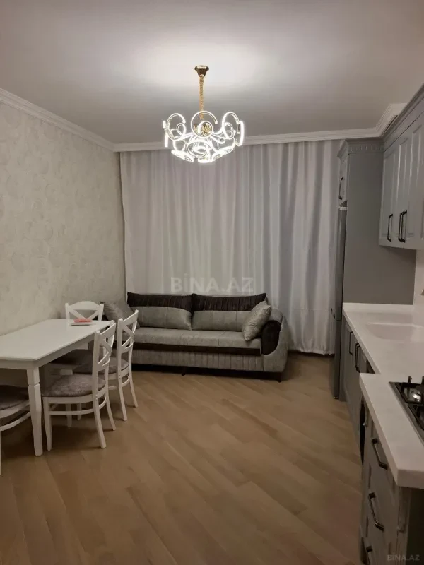 Kirayə verilir 2 otaqlı mənzil 50 m²