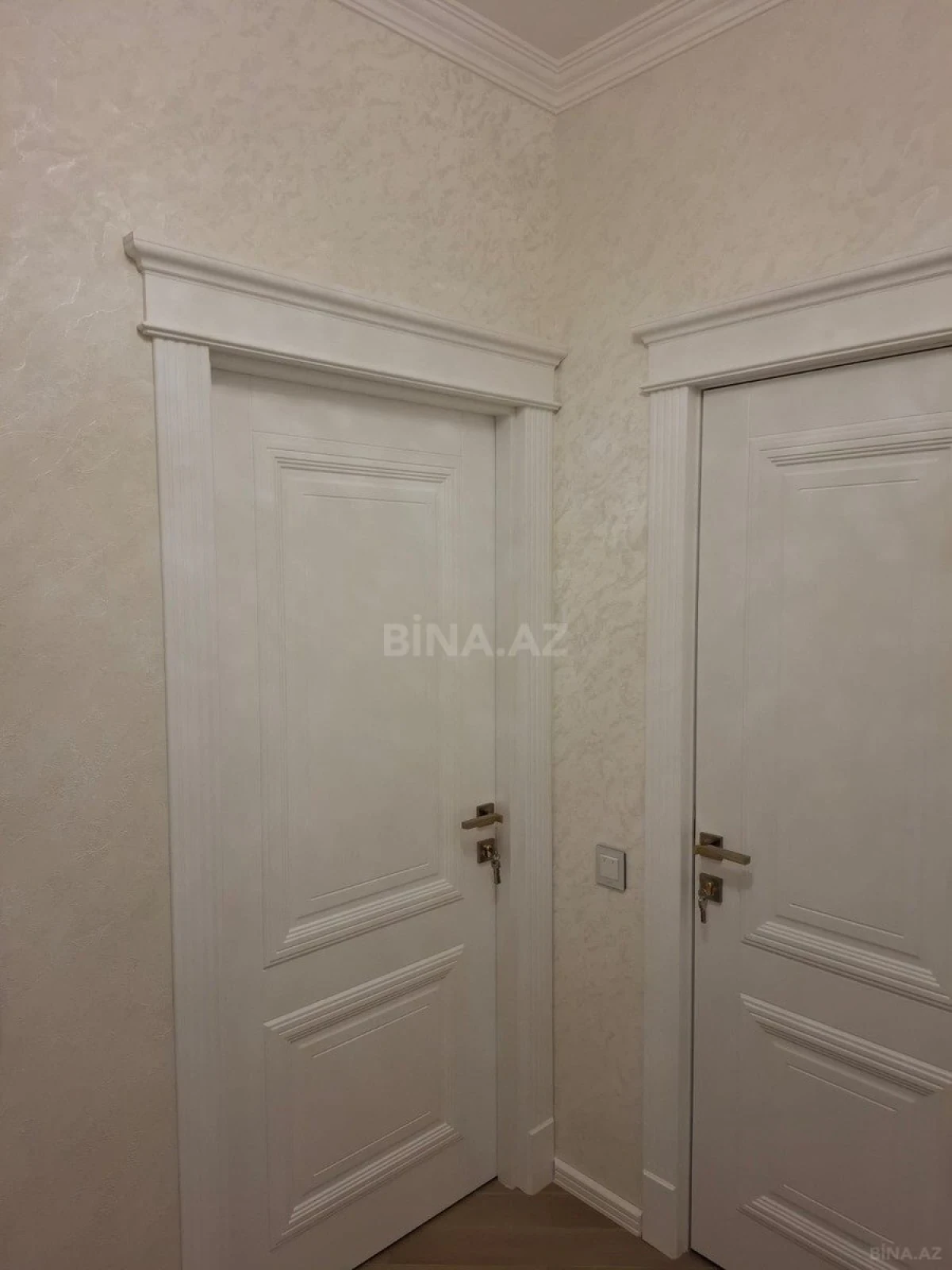 Kirayə verilir 2 otaqlı mənzil 50 m²