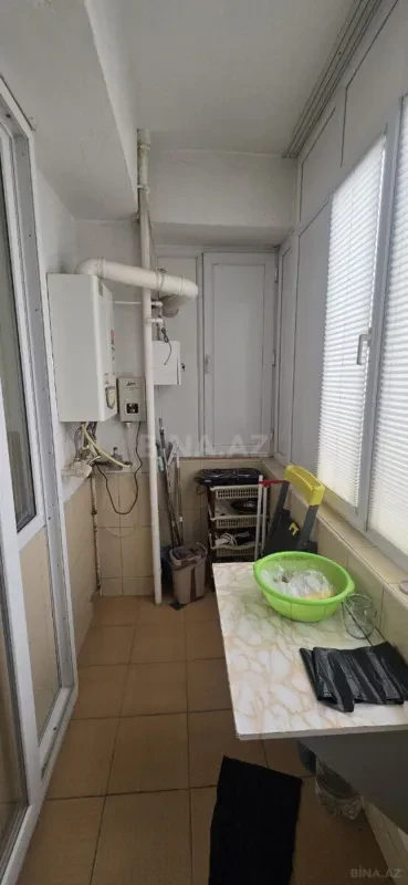 Satılır 4 otaqlı mənzil 131 m²