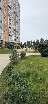 Satılır 4 otaqlı mənzil 131 m² — Bakı 4 otaq 131.00 m²