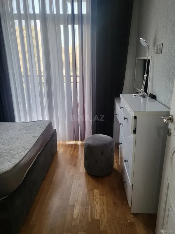 Satılır 2 otaqlı mənzil 47 m²