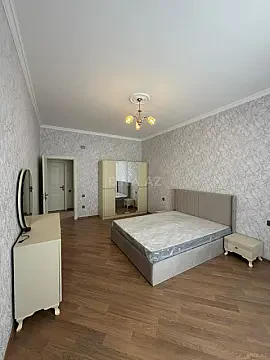 Kirayə verilir 3 otaqlı mənzil 120 m²