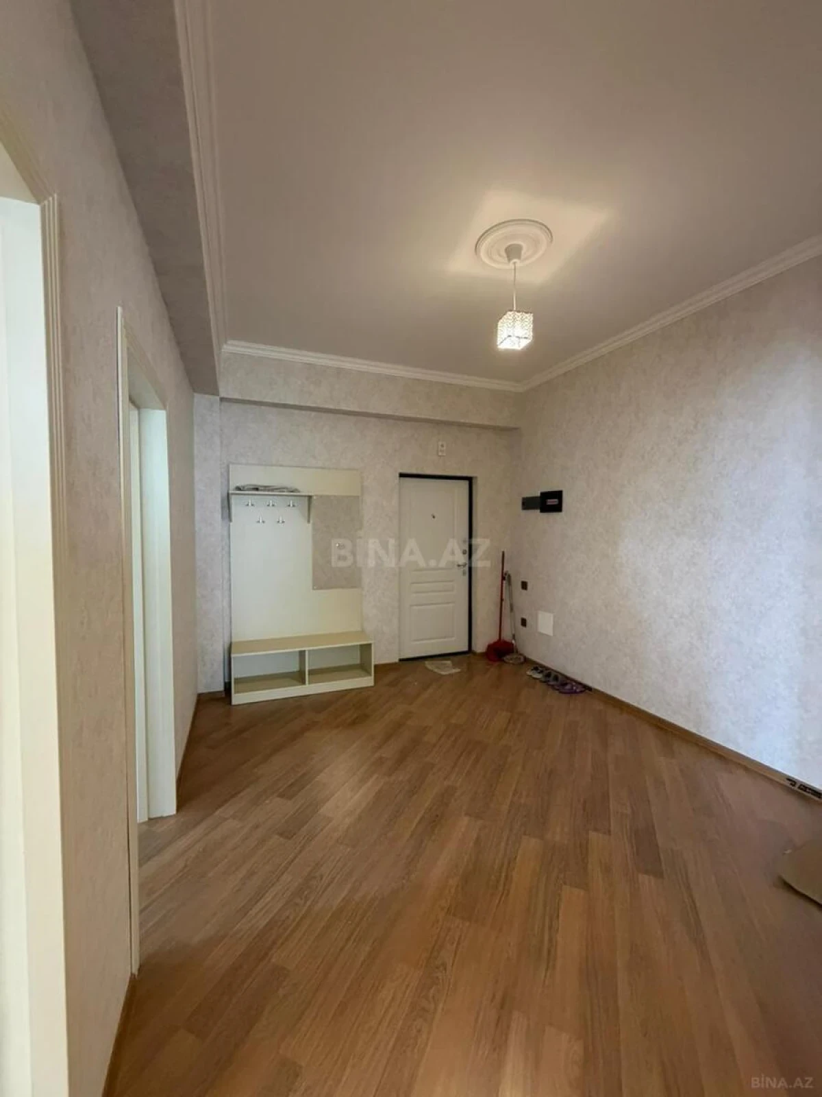 Kirayə verilir 3 otaqlı mənzil 120 m²