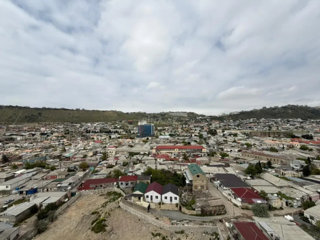 Kirayə verilir 3 otaqlı mənzil 120 m²