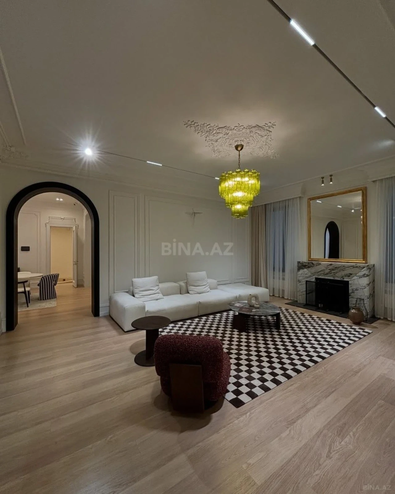 Kirayə verilir 5 otaqlı həyət evi 400 m²