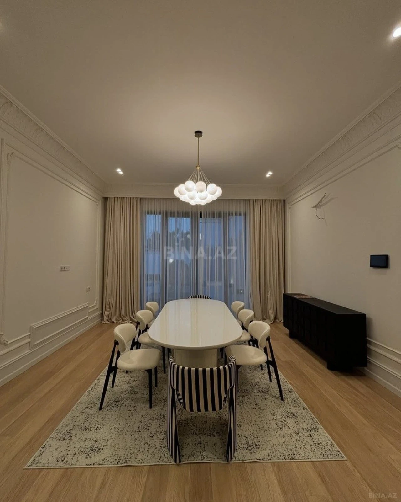 Kirayə verilir 5 otaqlı həyət evi 400 m²
