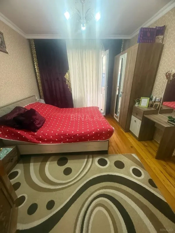 Satılır 2 otaqlı mənzil 58 m²