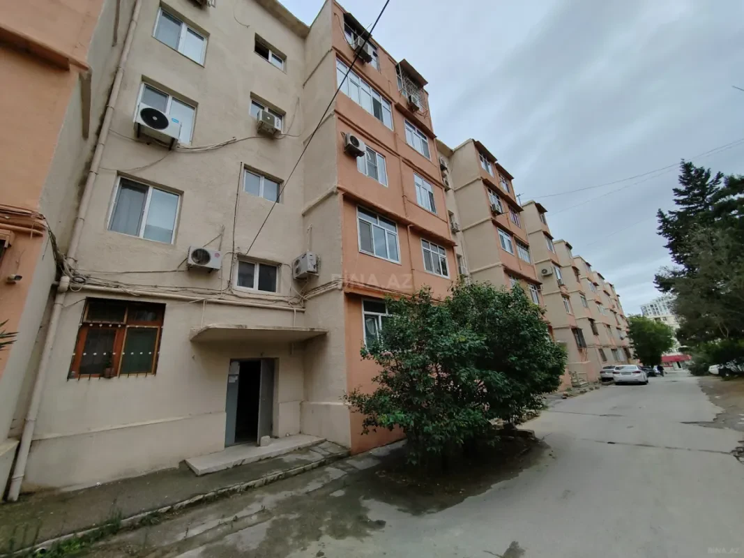 Satılır 2 otaqlı mənzil 58 m²