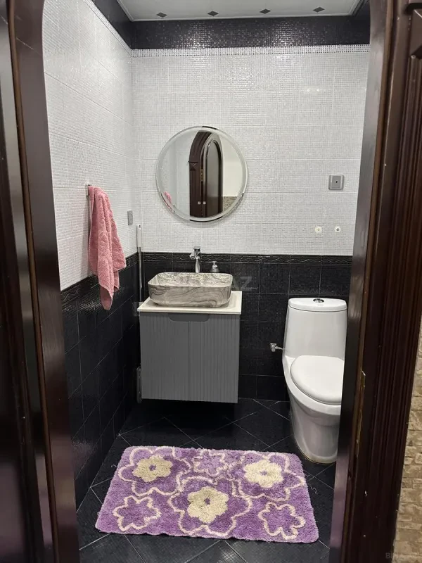 Satılır 3 otaqlı mənzil 154 m²