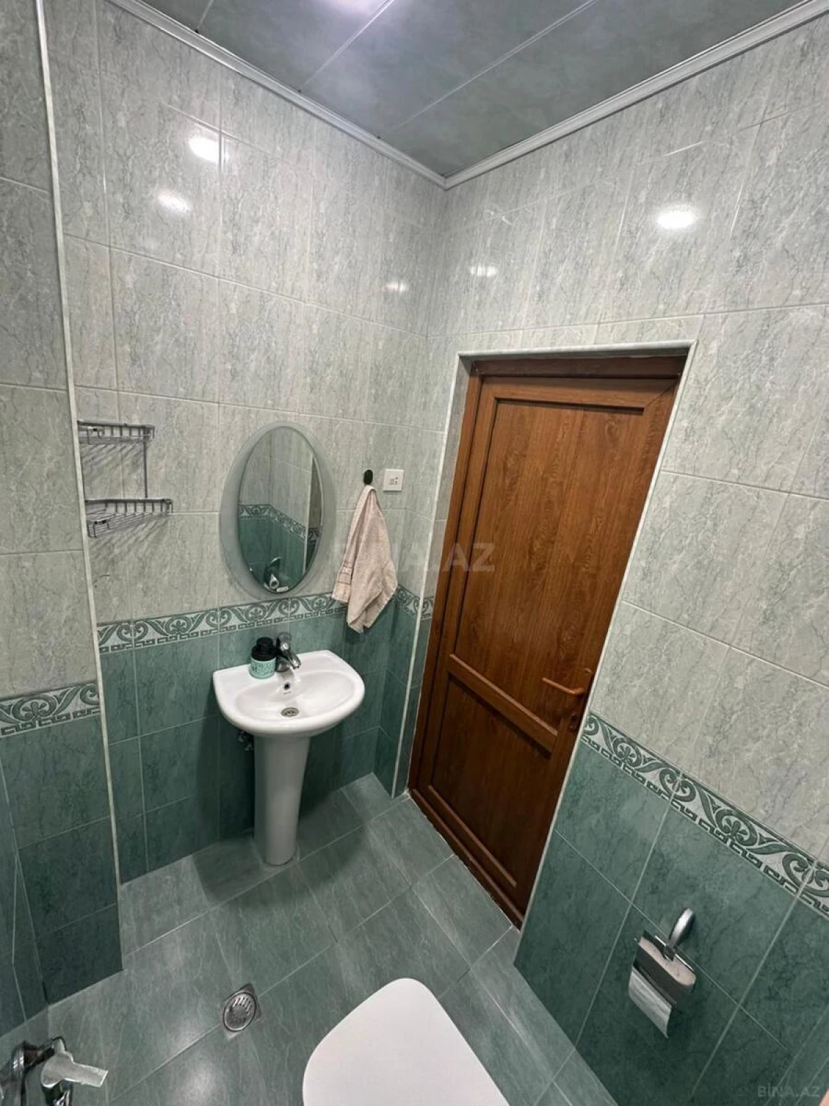 Satılır 2 otaqlı mənzil 82 m²