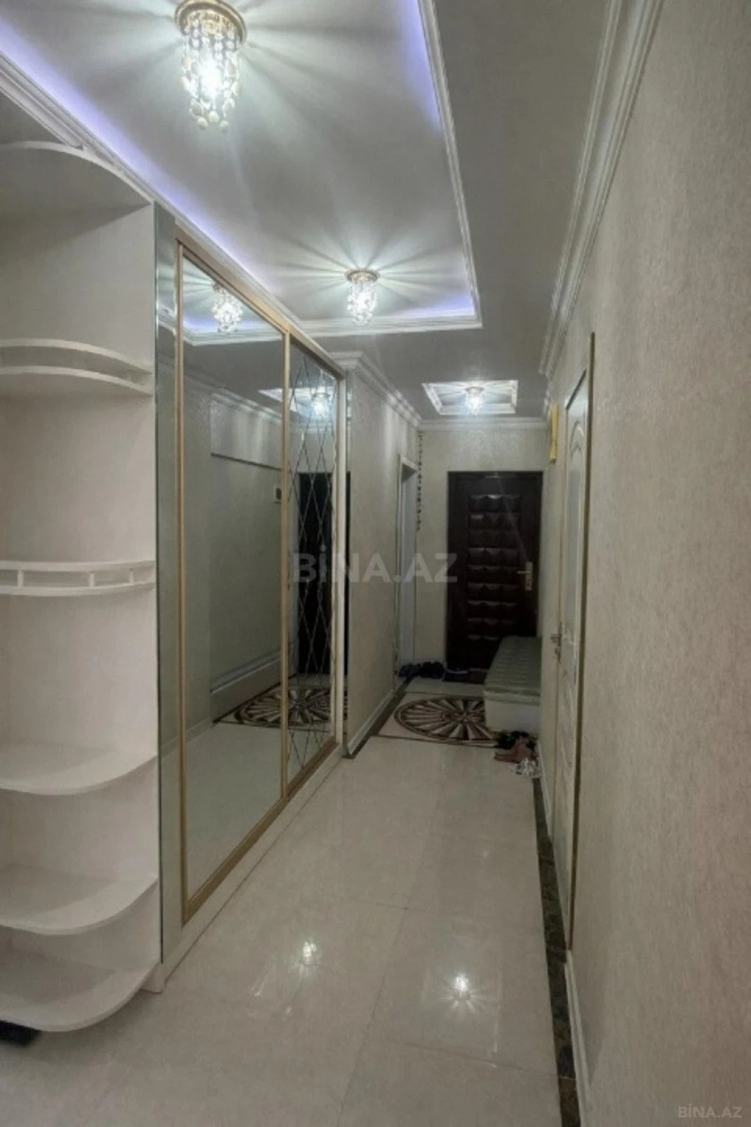 Satılır 3 otaqlı mənzil 75 m²