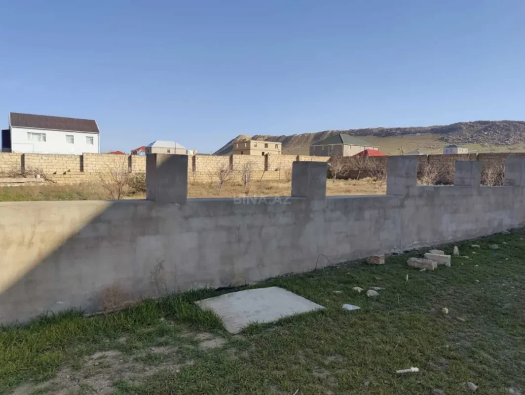 Satılır 6 otaqlı həyət evi 270 m²
