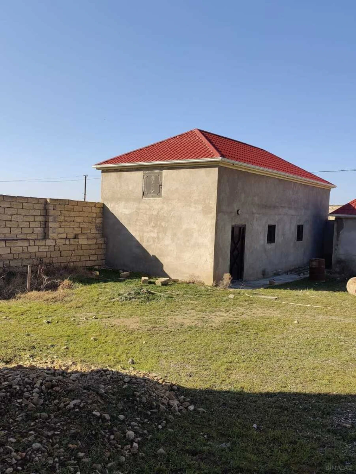 Satılır 6 otaqlı həyət evi 270 m²