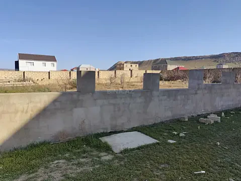 Satılır 6 otaqlı həyət evi 270 m²