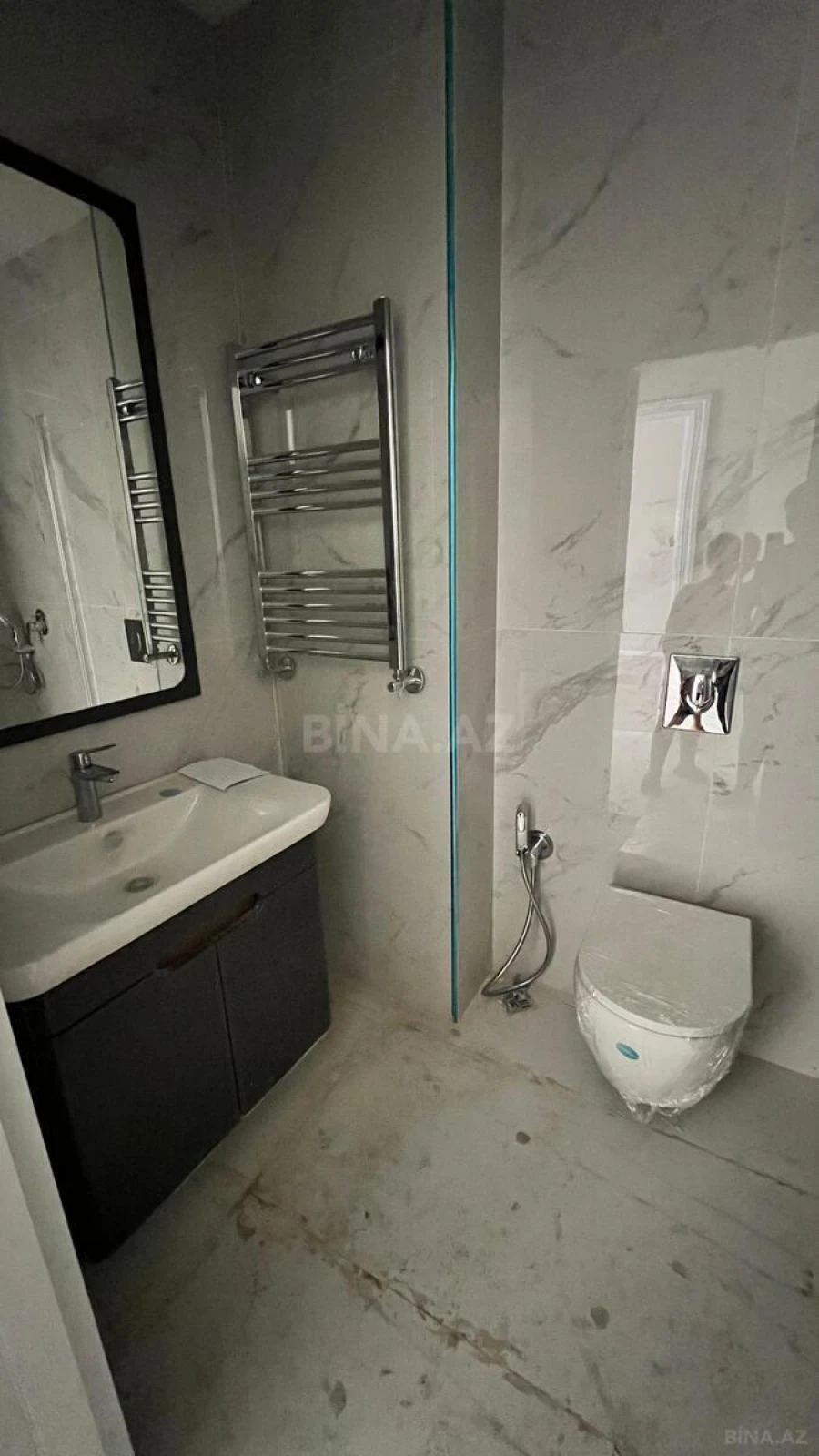 Kirayə verilir 2 otaqlı mənzil 50 m²