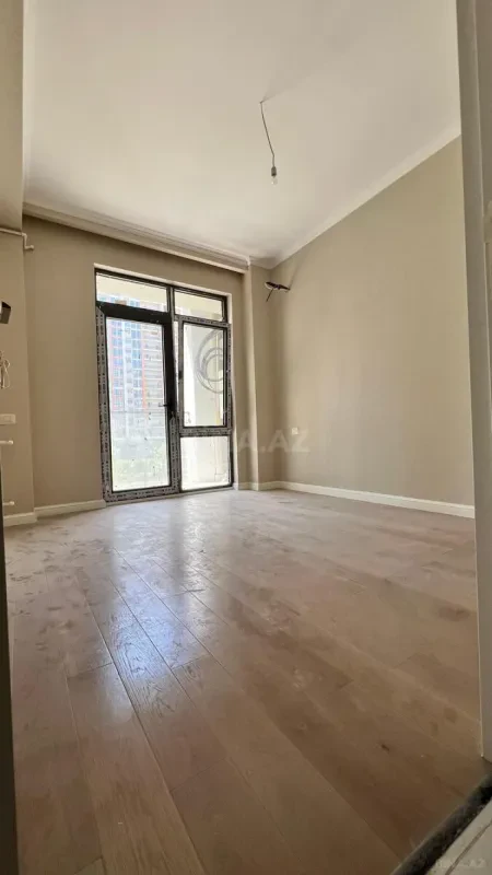 Kirayə verilir 2 otaqlı mənzil 50 m²