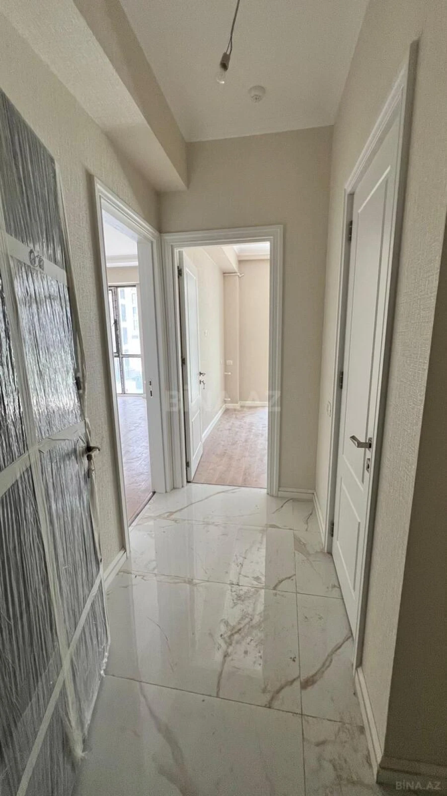 Kirayə verilir 2 otaqlı mənzil 50 m²
