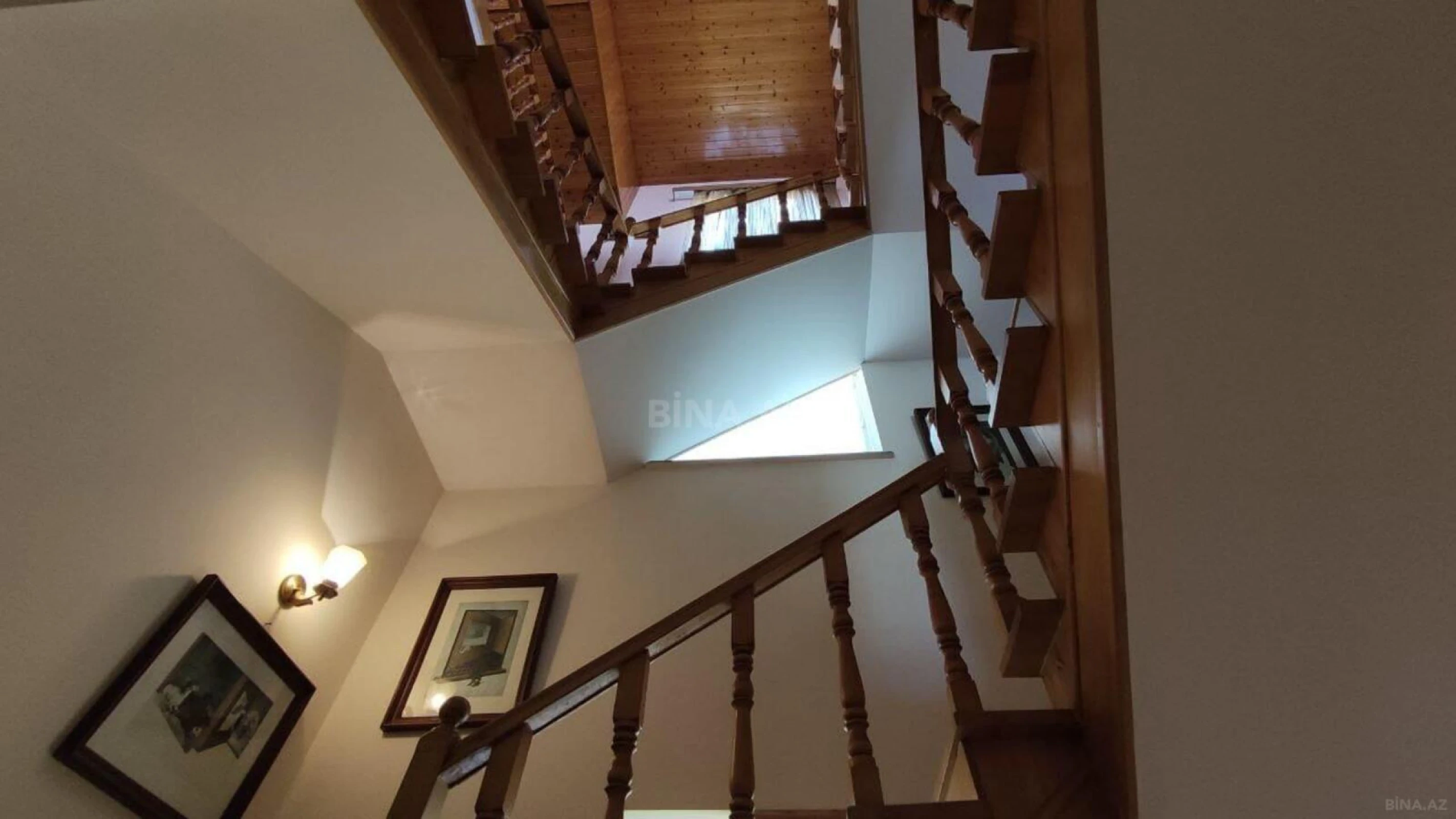 Satılır 5 otaqlı həyət evi 113 m²