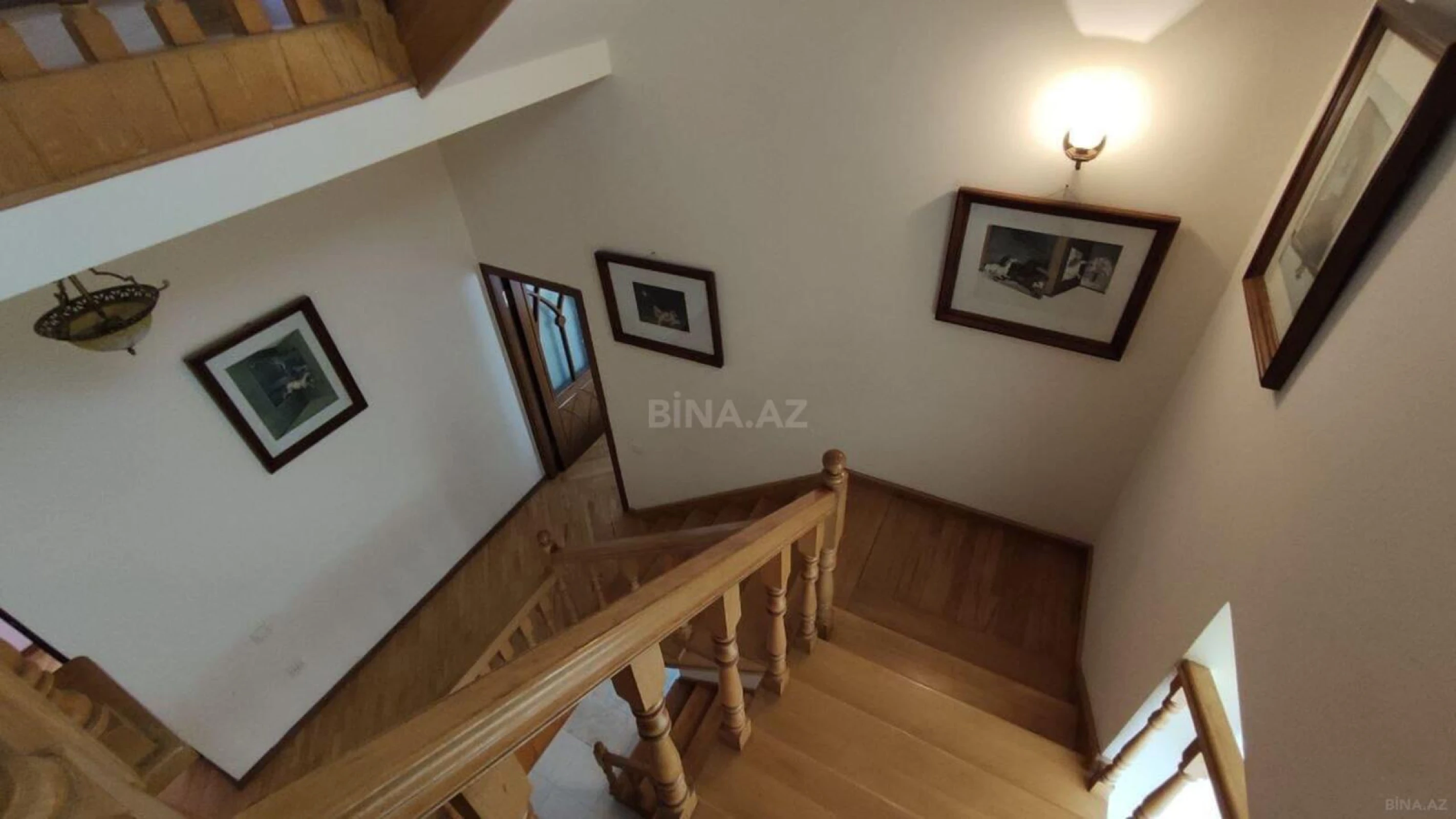 Satılır 5 otaqlı həyət evi 113 m²