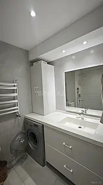 Satılır 4 otaqlı mənzil 100 m²