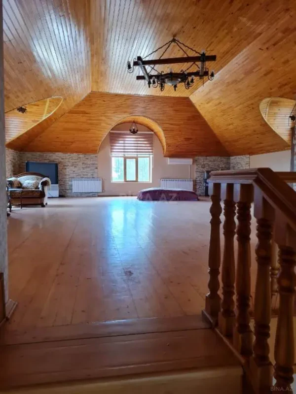 Kirayə verilir 5 otaqlı həyət evi 650 m²