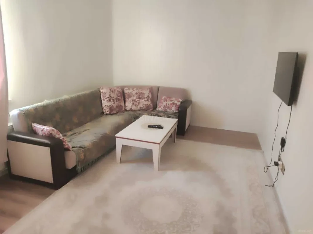 Kirayə verilir 3 otaqlı mənzil 80 m²