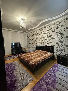 Kirayə verilir 3 otaqlı mənzil 110 m²