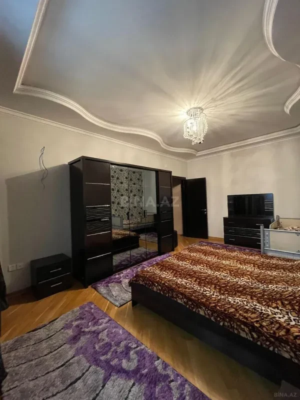 Kirayə verilir 3 otaqlı mənzil 110 m²