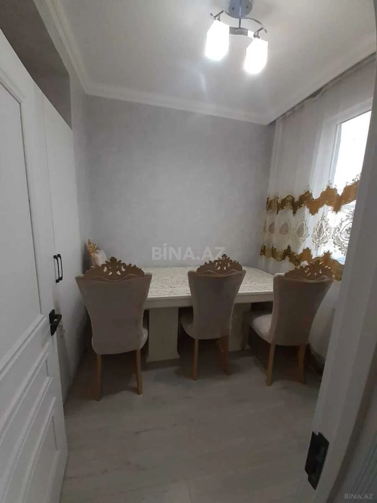 Satılır 3 otaqlı mənzil 46 m²