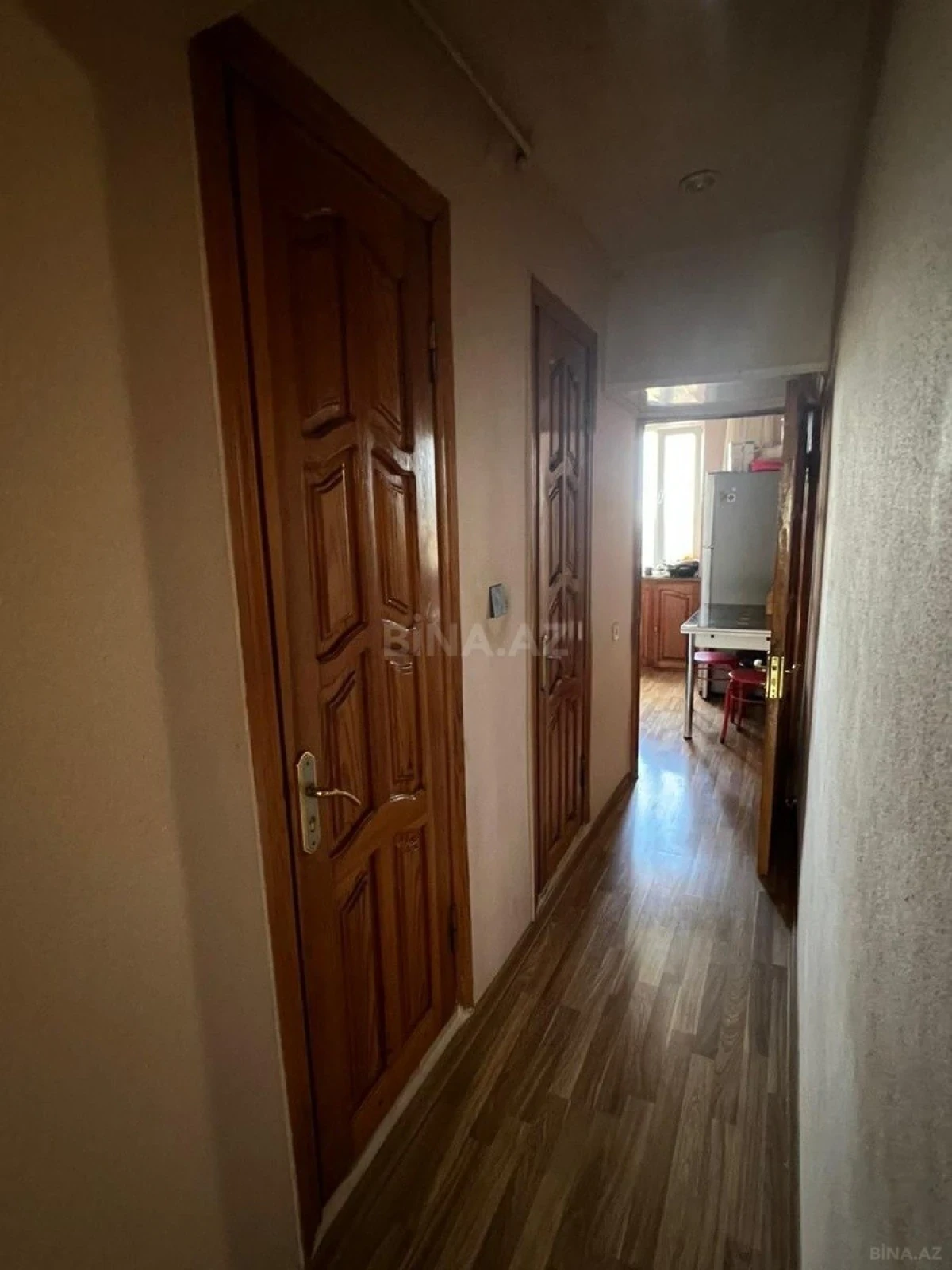 Satılır 4 otaqlı mənzil 100 m²