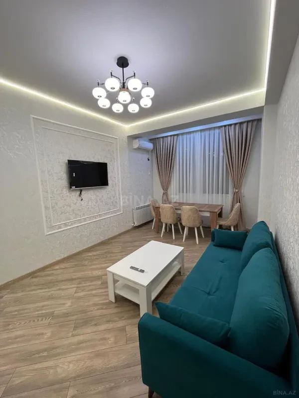 Kirayə verilir 2 otaqlı mənzil 65 m²