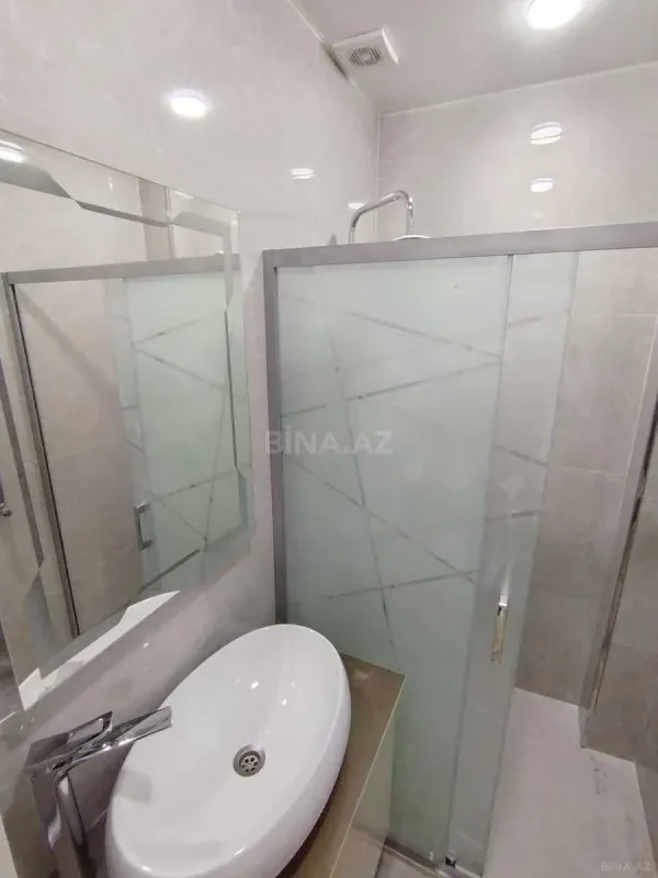 Satılır 2 otaqlı mənzil 75 m²