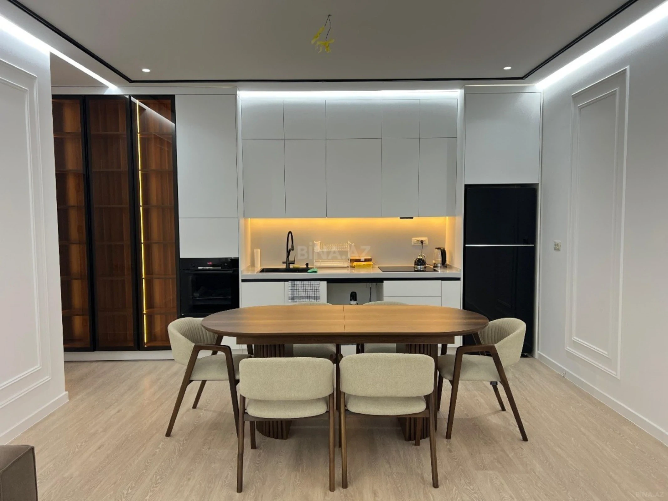 Kirayə verilir 3 otaqlı mənzil 115 m²