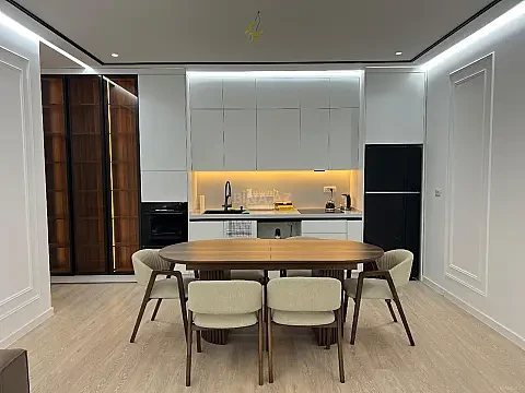 Kirayə verilir 3 otaqlı mənzil 115 m²
