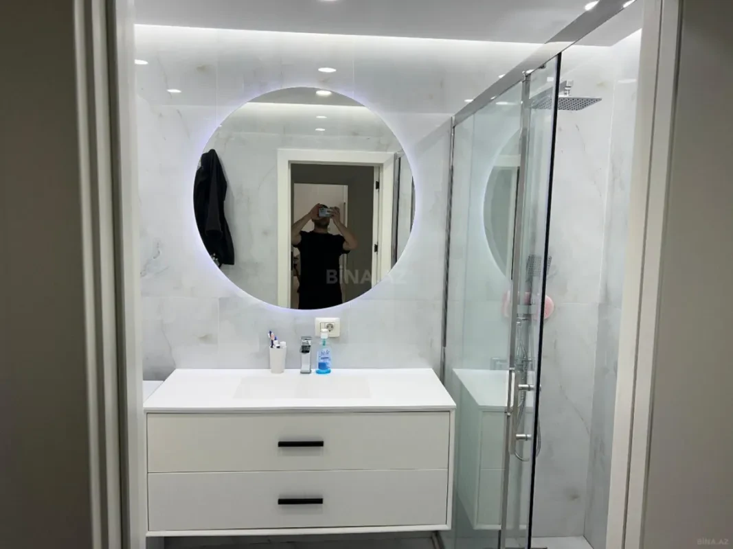 Kirayə verilir 3 otaqlı mənzil 115 m²