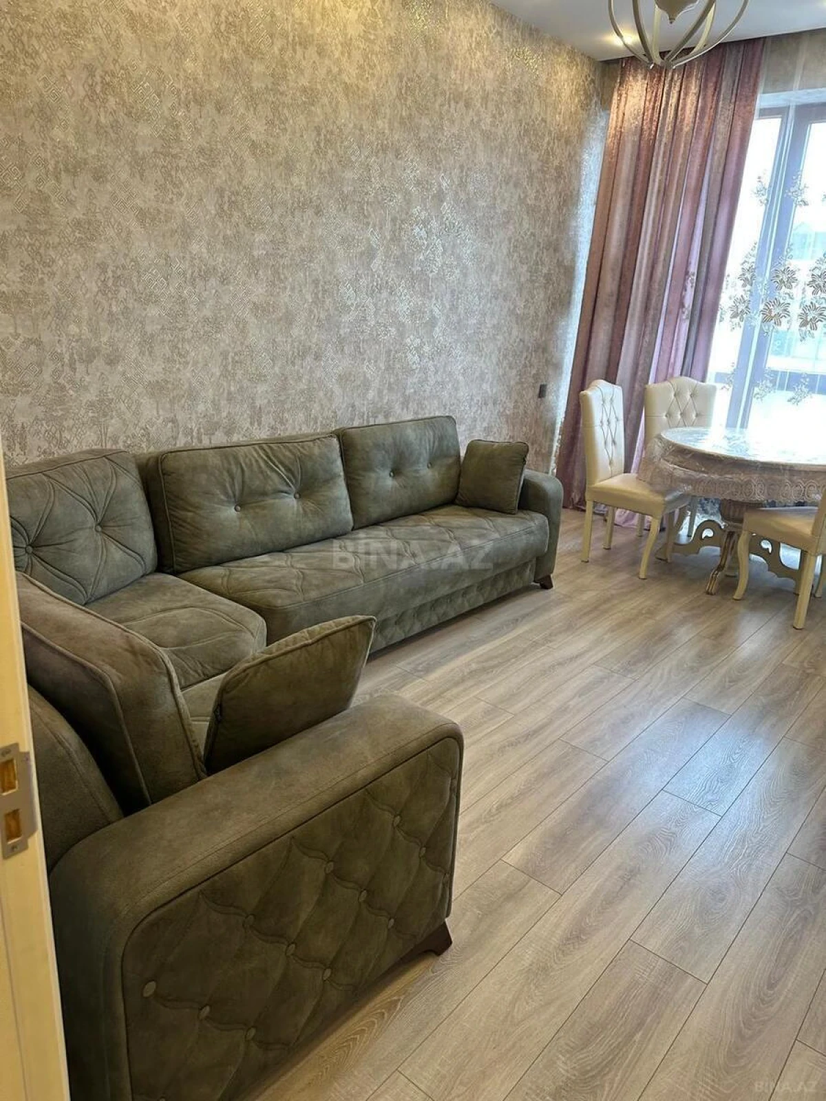 Satılır 2 otaqlı mənzil 45 m²