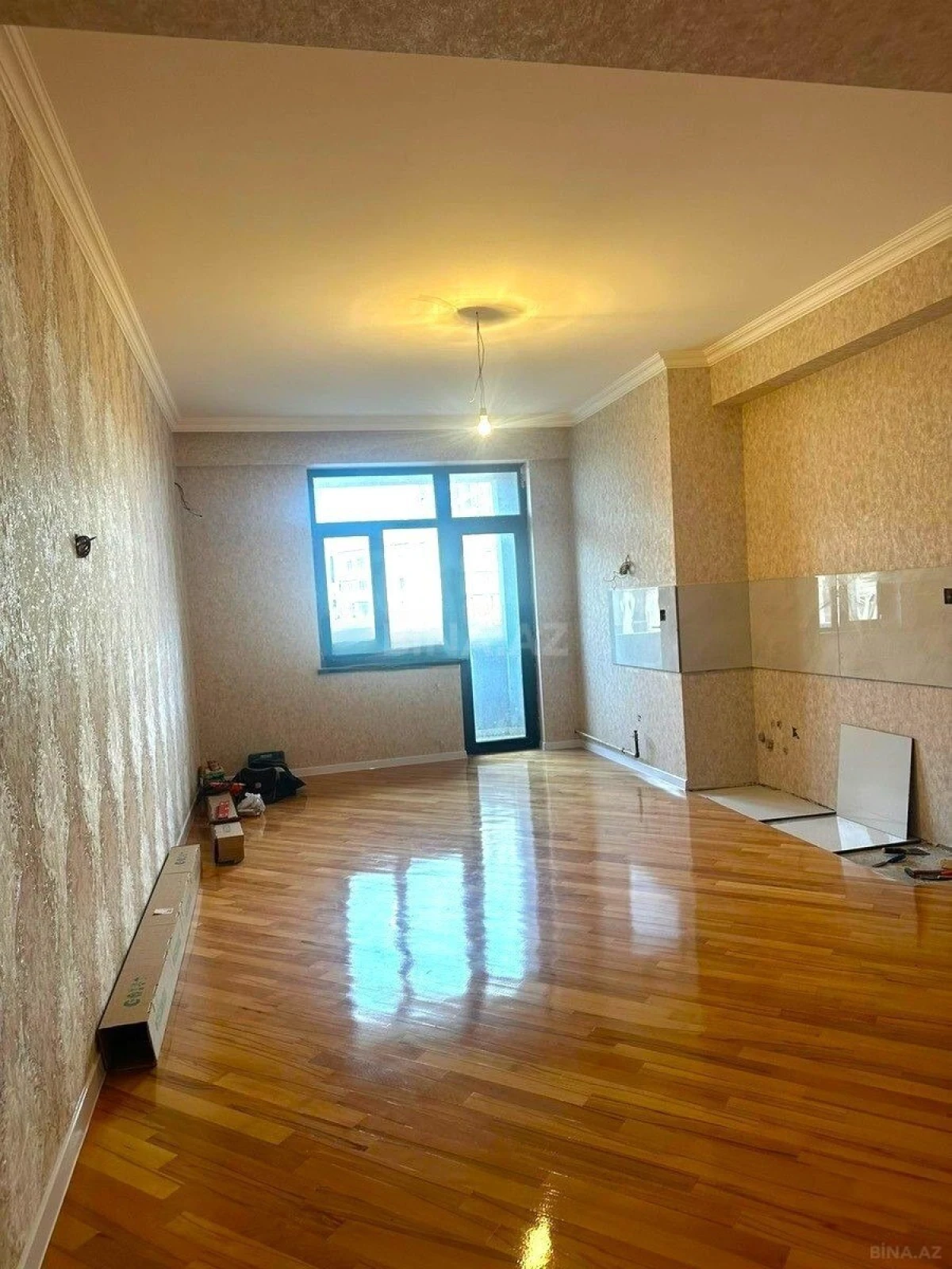 Satılır 3 otaqlı mənzil 90 m²