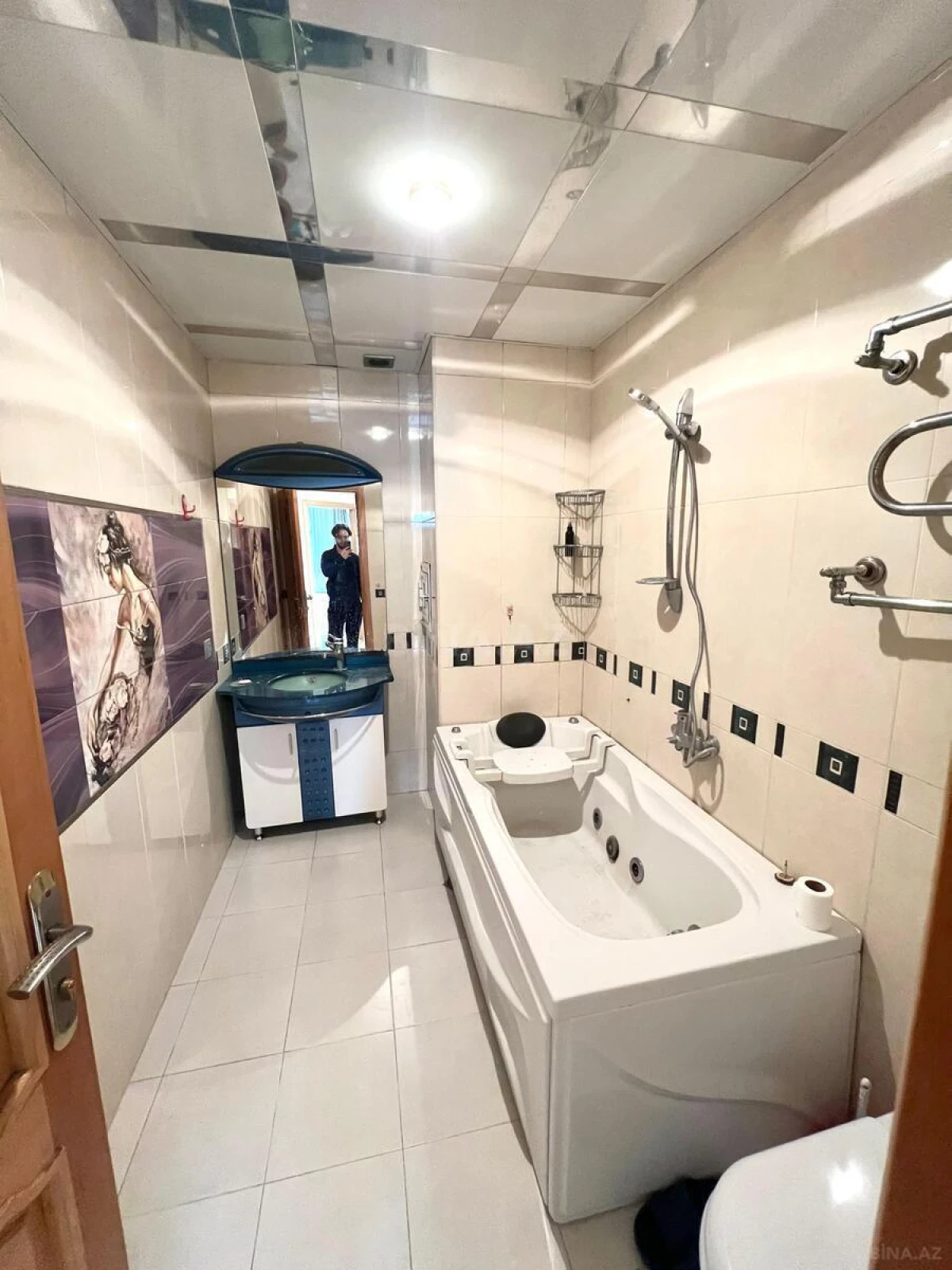 Kirayə verilir 2 otaqlı mənzil 70 m²