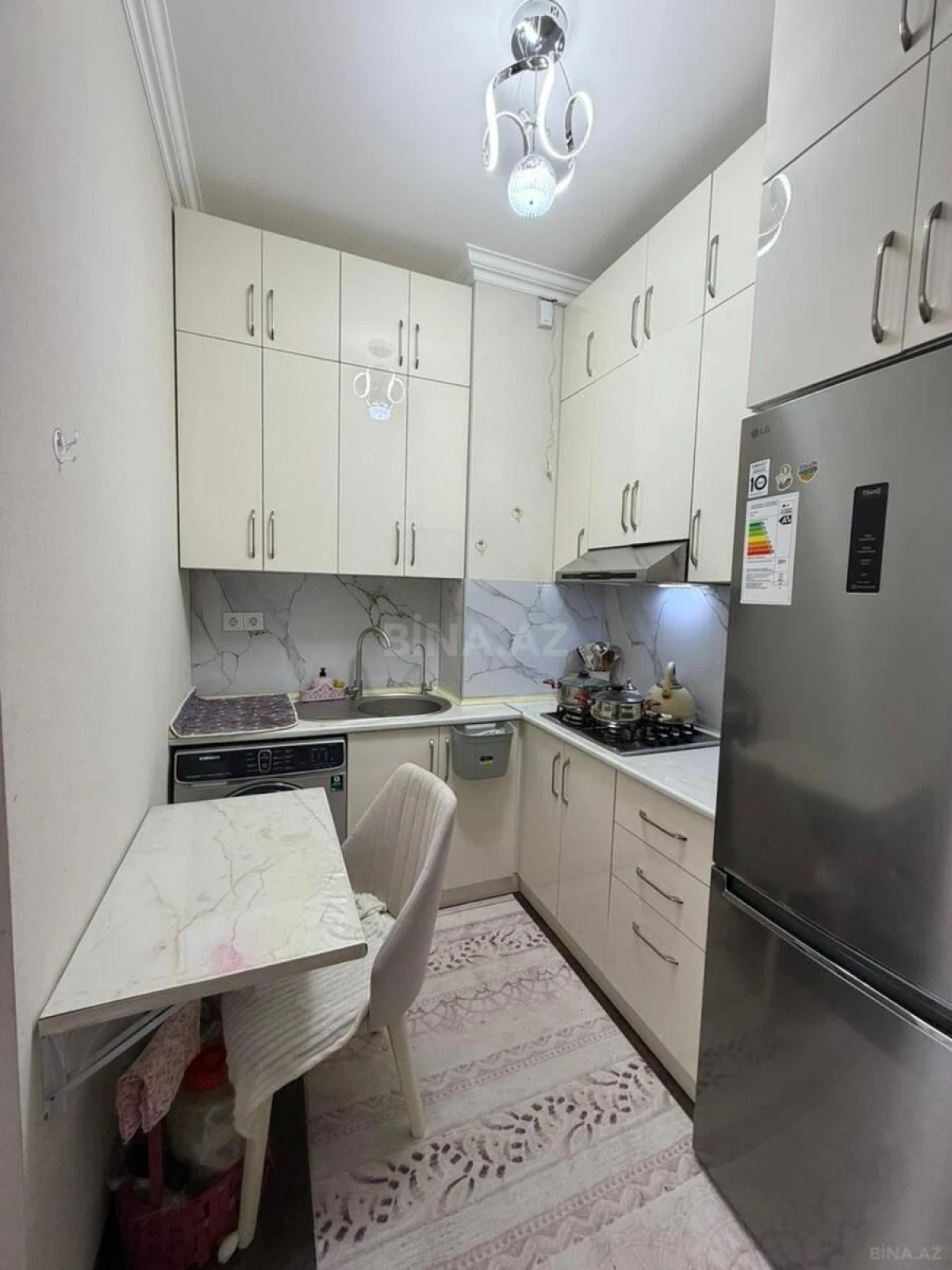 Satılır 2 otaqlı mənzil 50 m²