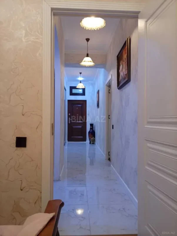 Satılır 2 otaqlı mənzil 65 m²